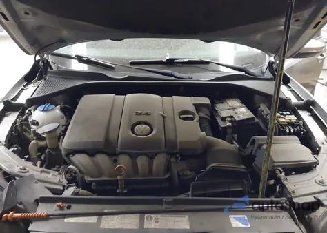 2012 Volkswagen Passat 2.5L S из США, поврежденный, VIN 1VWAP7A37CC025141